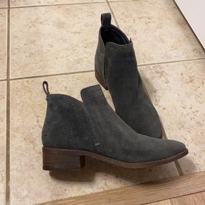 Like new dolce vita booties!